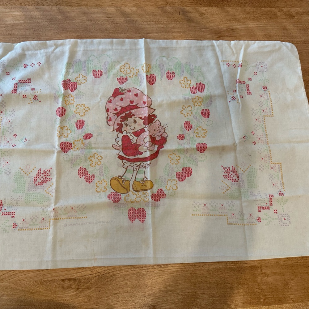 Vintage Strawberry Shortcake pillowcase